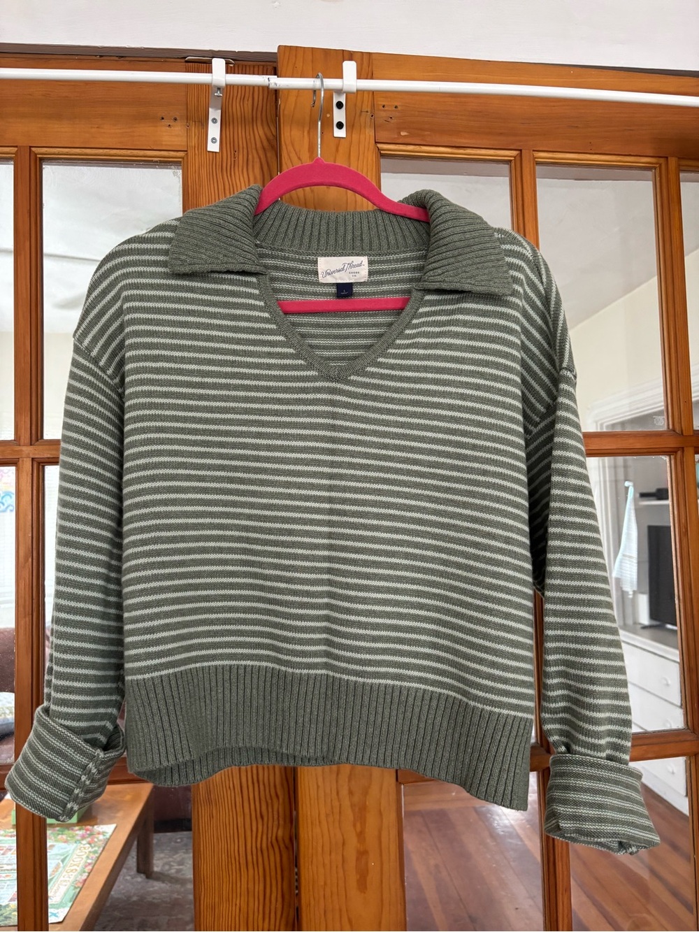 Universal Thread sweater